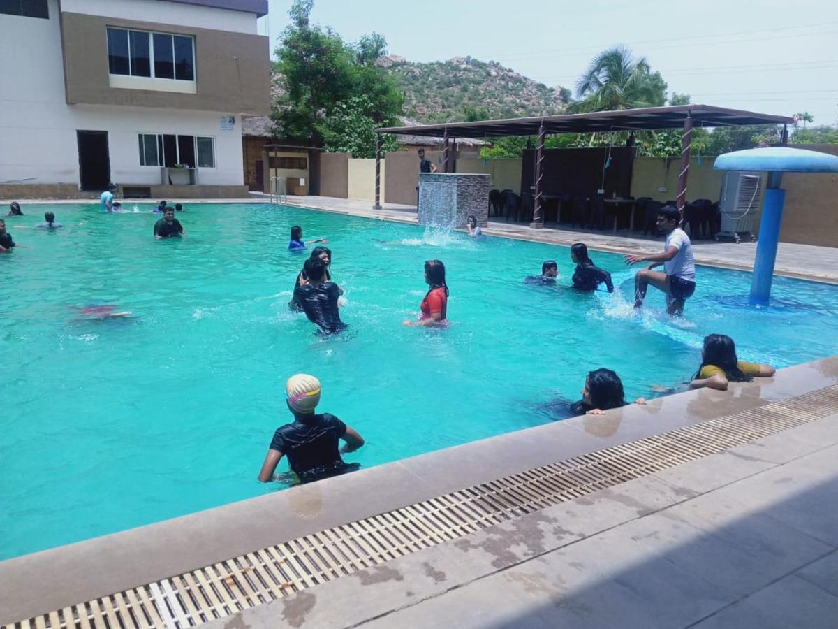 3Season Resort Hampi Εξωτερικό φωτογραφία